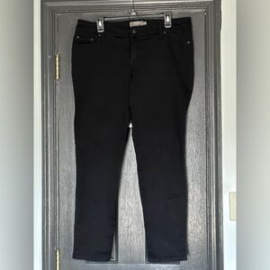 Torrid Luxe Sateen Black Skinny Jeans